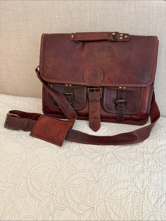 Other - Vintage style Brown faux Leather Messenger Bag